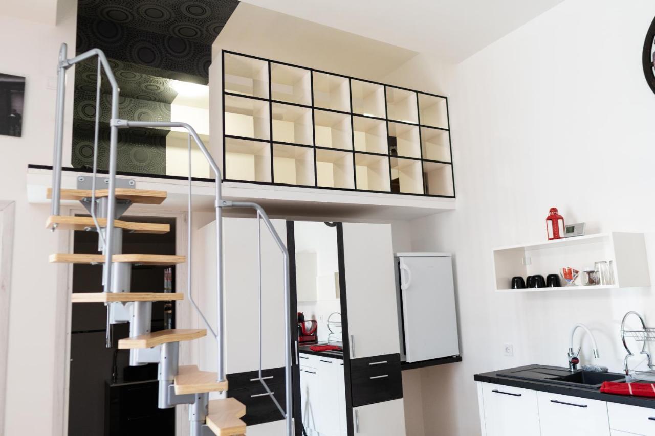 Biztos Kucko Apartment แซแก็ด ภายนอก รูปภาพ